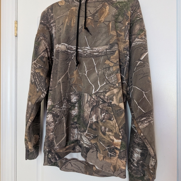 Realtree Camouflage Hoodie Size Large - Picture 3 of 9